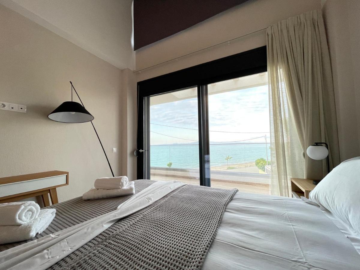 Villa Oleandra By The Sea ポリフロノ エクステリア 写真