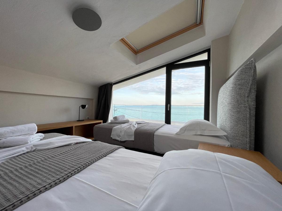 Villa Oleandra By The Sea ポリフロノ エクステリア 写真
